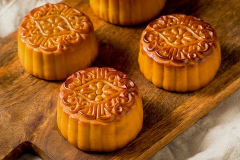Celebrate the Chinese Mooncake Festival with HiYou!