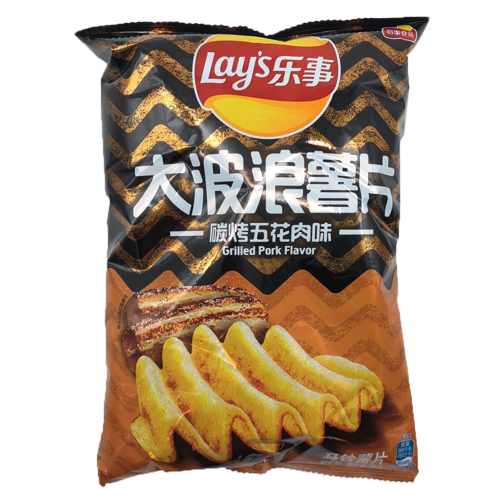 Lay's Big Wave Potato Chips Grilled Pork Flavour 70g ~ 乐事 大波浪薯片 炭烤五花肉味 70g
